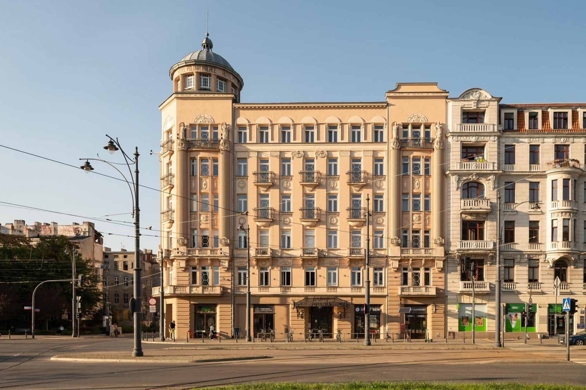 Historic Studio - Top Location, Tram & Shops Nearby, Fabryczna - By Rentujemy Lejlighed Łódź Eksteriør billede